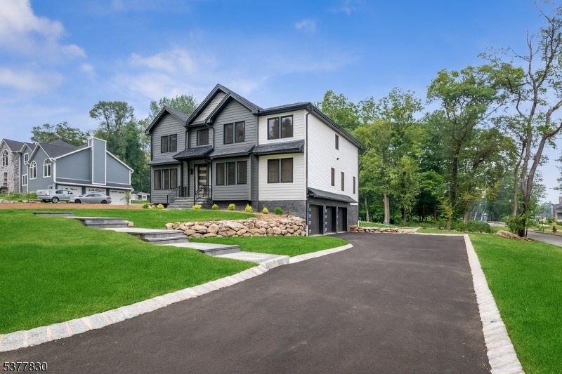 House in West Milford, New Jersey, United States 3 - 18056006