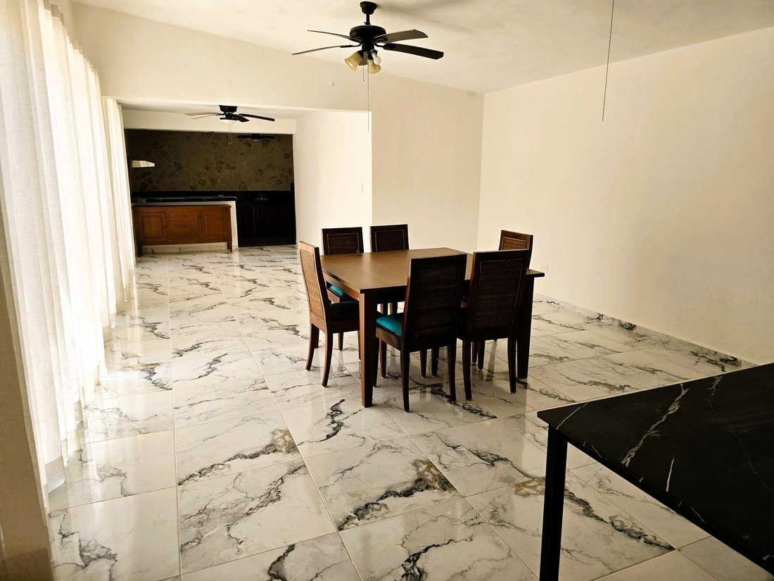 House in La Ceiba, Yucatan, Mexico 1 - 18056403