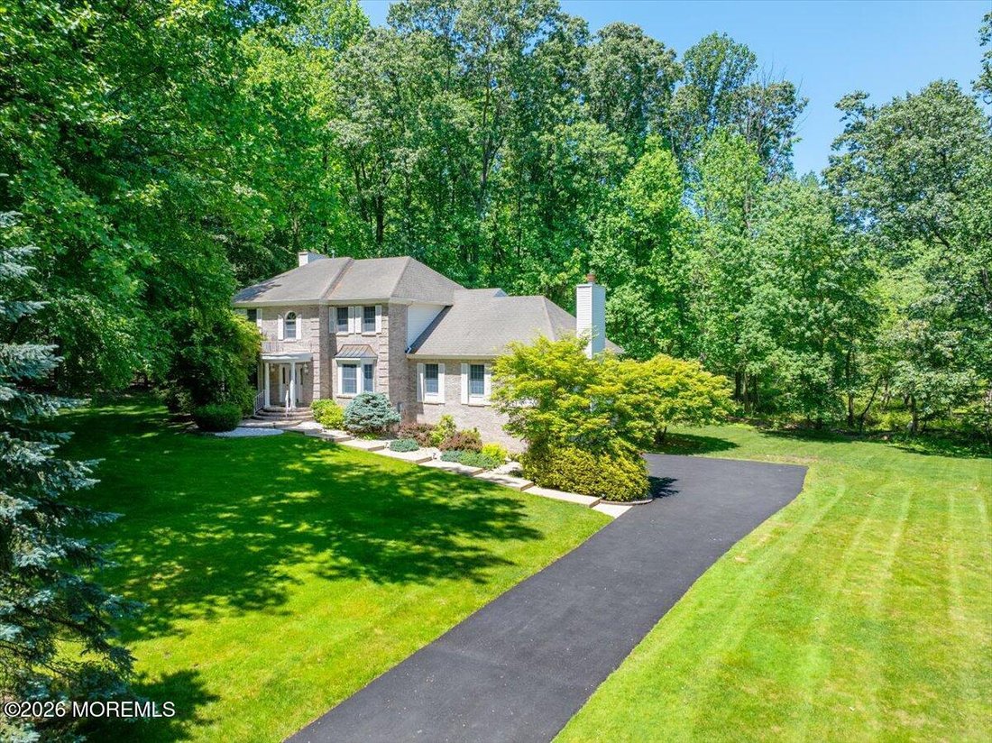 House in Colts Neck, New Jersey, United States 3 - 18056630