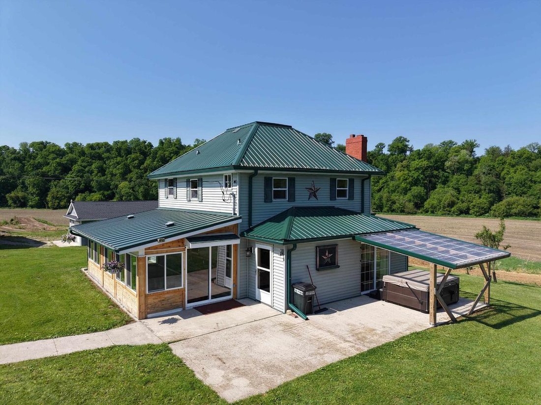 House in Cassville, Wisconsin, United States 3 - 18057824