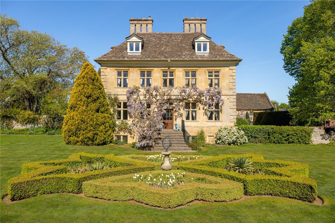 House in South Luffenham, England 1 - 18058744