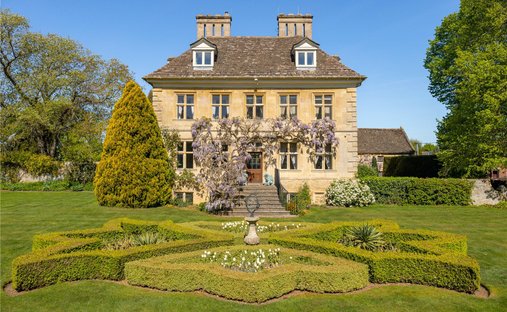 House in South Luffenham, England 1