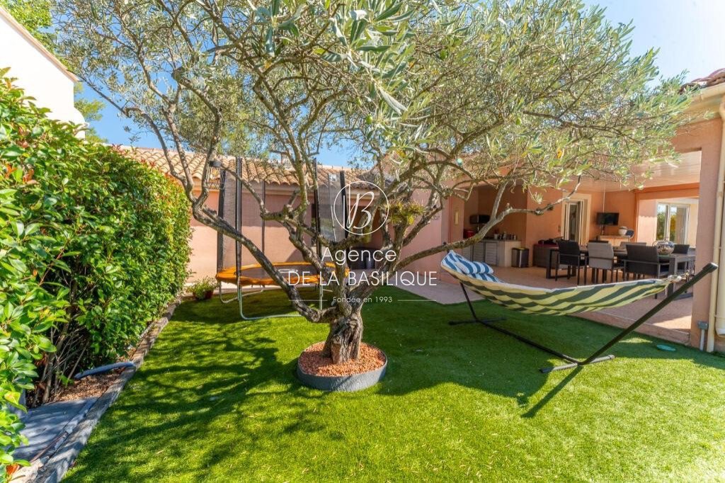Villa in Centre Ville, Saint-Maximin-la-Sainte-Baume, France 5 - 18055240