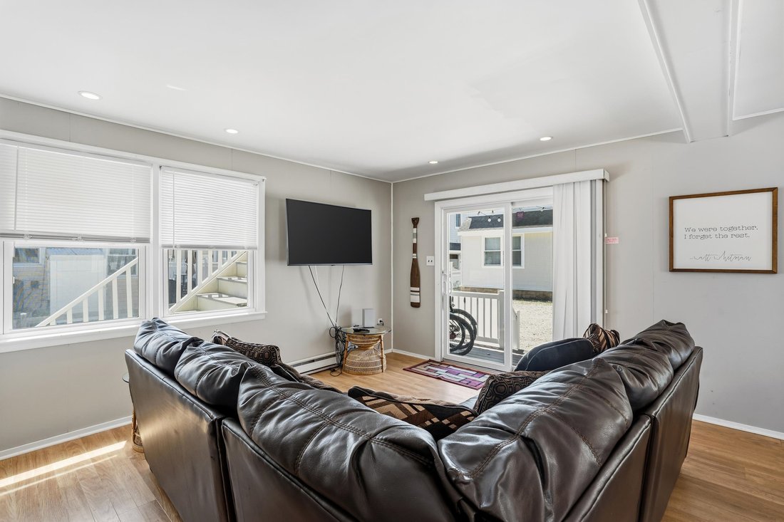 Condo in Sea Isle City, New Jersey, United States 3 - 18057838