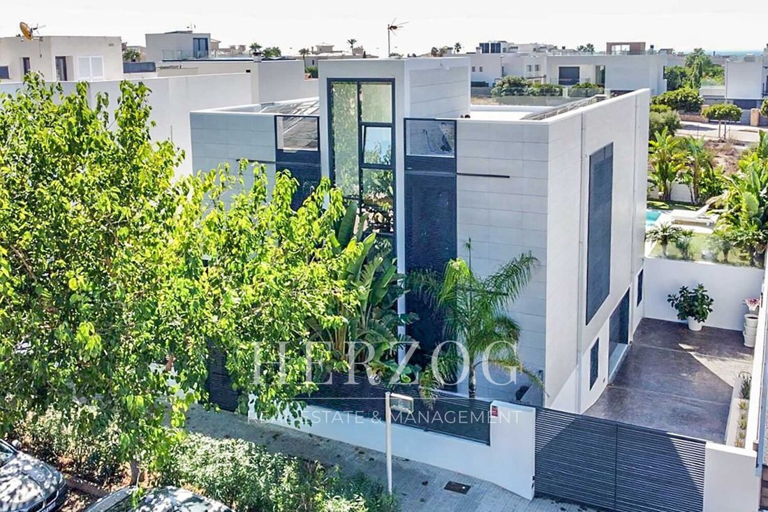 Villa in Llucmajor, Balearic Islands, Spain 3 - 18054938