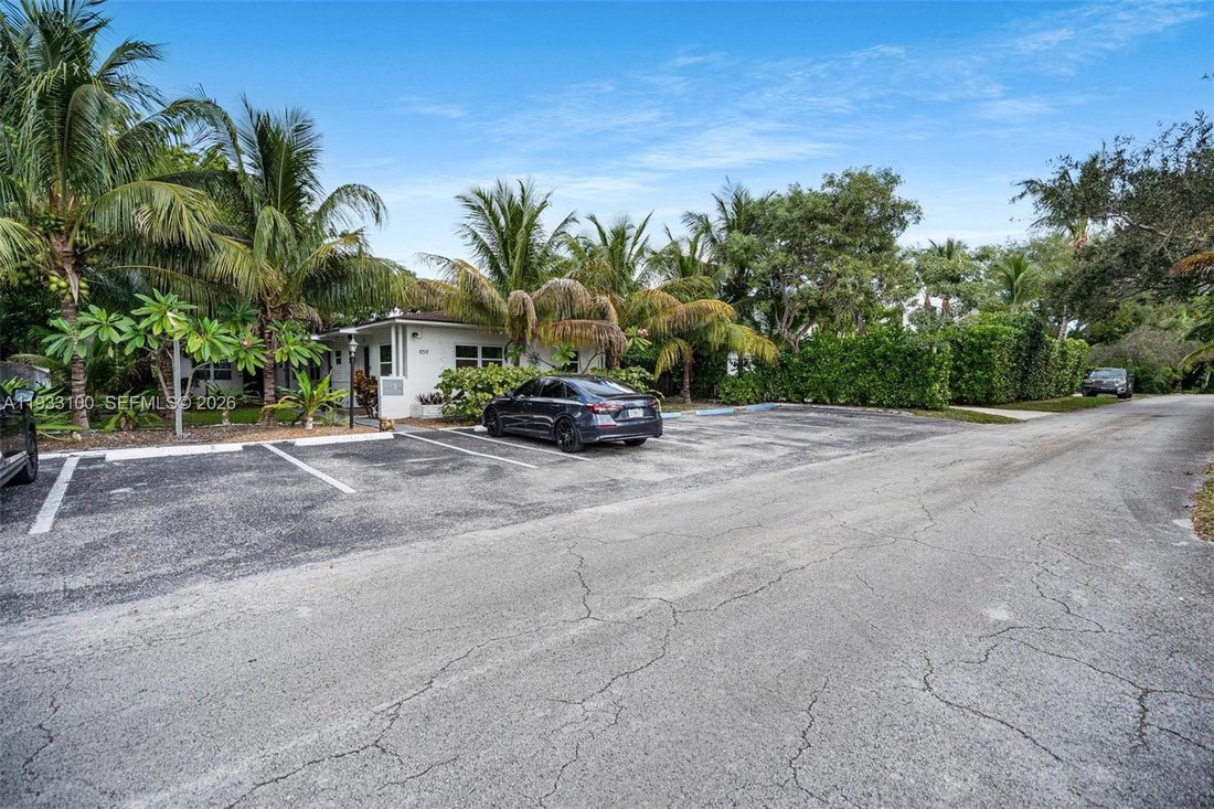 Miami, Florida, United States 4 - 16843597