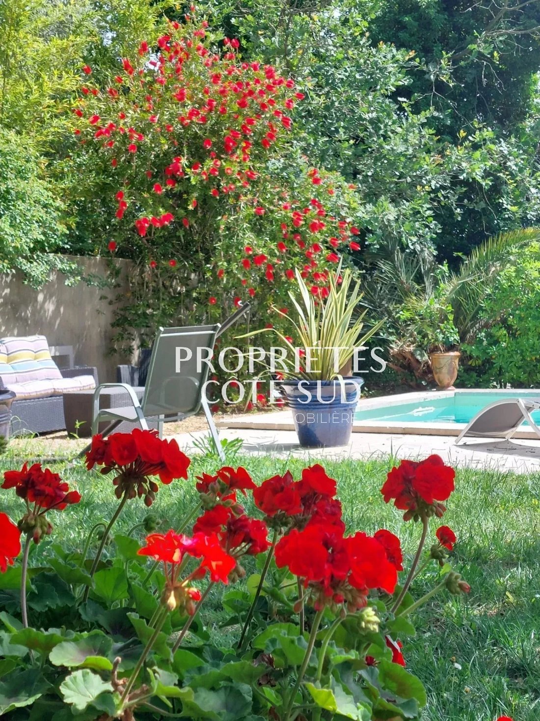 House in Centre Ville, Laudun-l'Ardoise, France 3 - 17050311