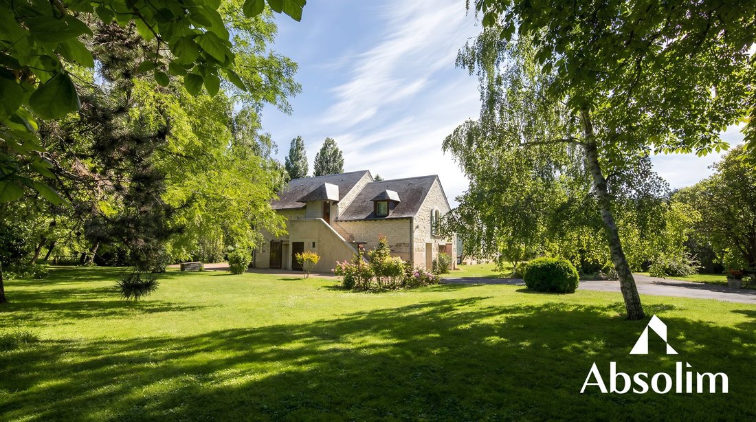 House in Maze, Maze-Milon, France 2 - 18059984