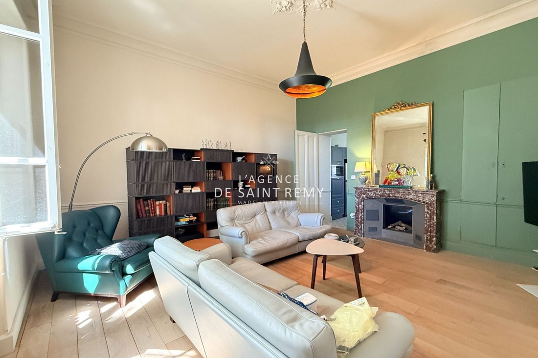Villa in Graveson, Provence-Alpes-Côte d'Azur, France 2 - 18036661
