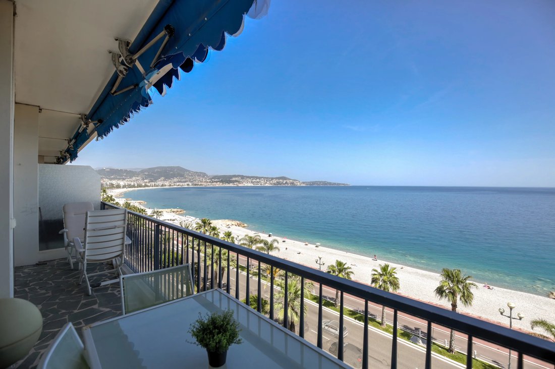 Wohnung in Nizza, Provence-Alpes-Côte d'Azur, Frankreich 1 - 16479057