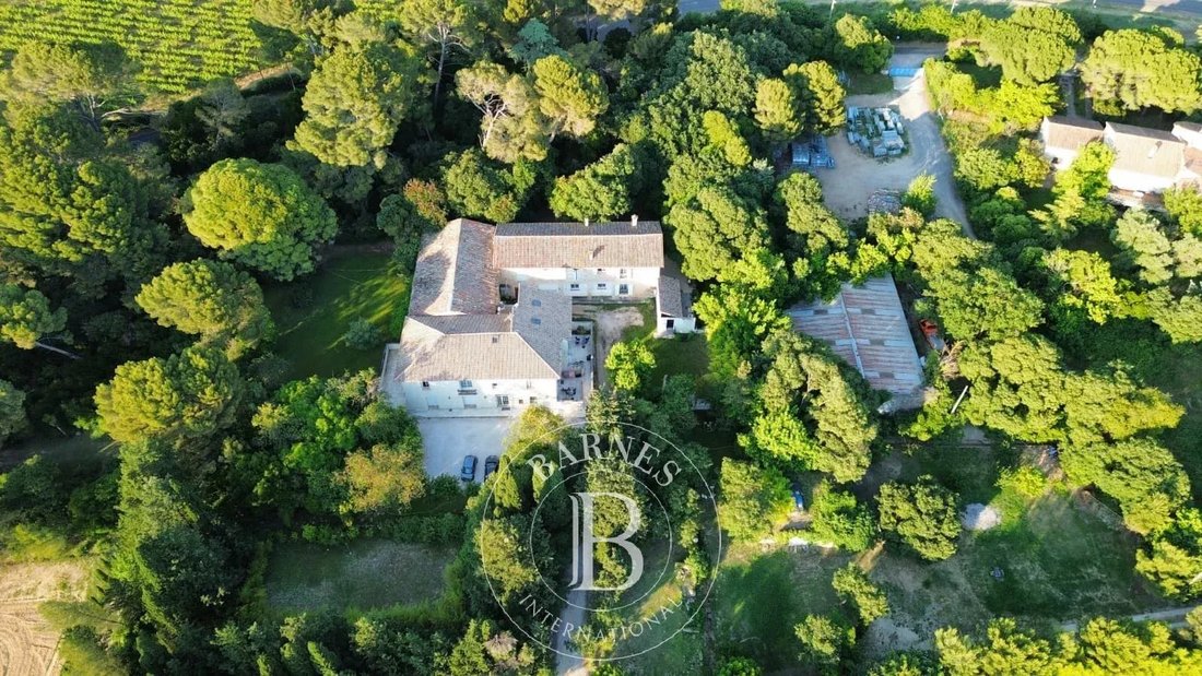Estate in Port Marianne, Montpellier, France 3 - 18055517
