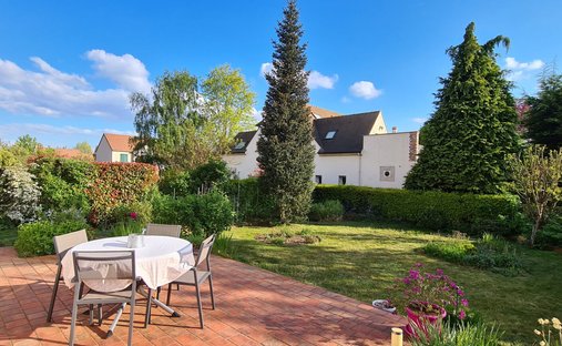 Villa a Les Communes, Bois-d'Arcy, Francia 1