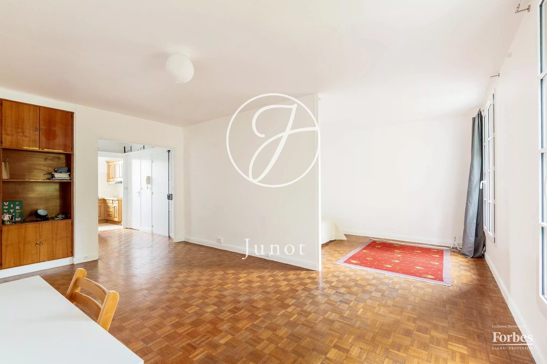 Apartment in Montmartre, Paris 18e Arrondissement, Paris 3 - 18055580