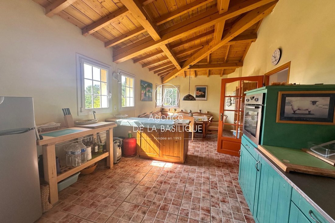 Villa in Centre Ville, Saint-Maximin-la-Sainte-Baume, France 5 - 18020746