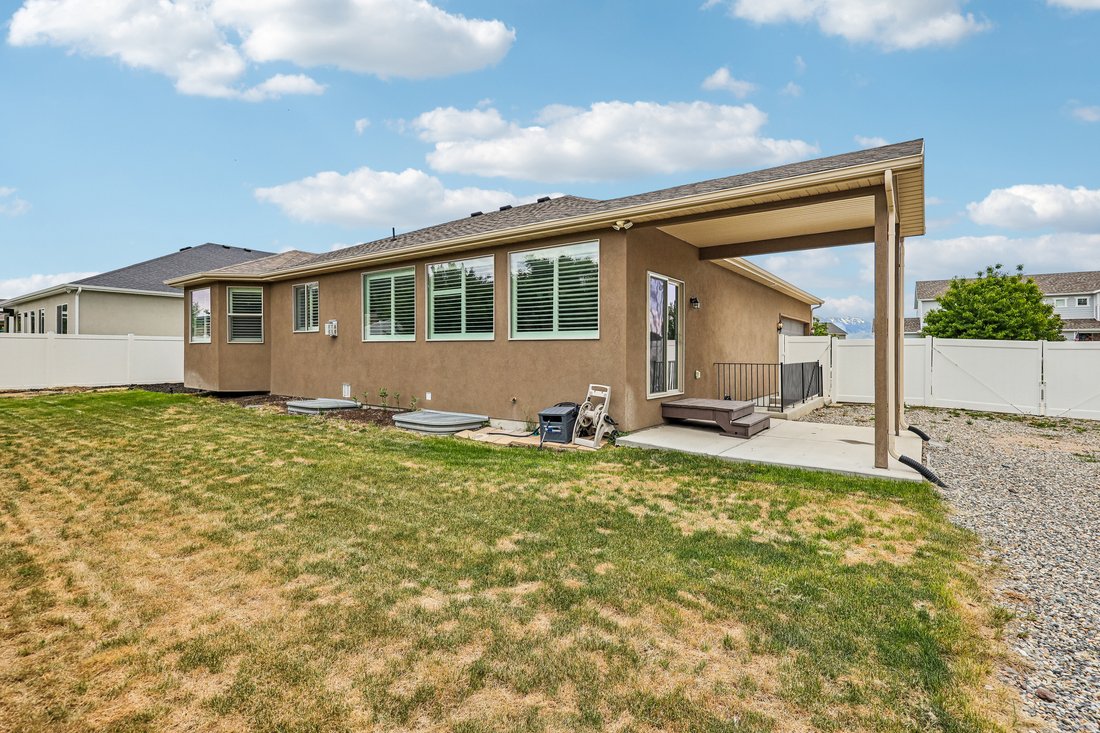 House in South Jordan, Utah, United States 5 - 18058529