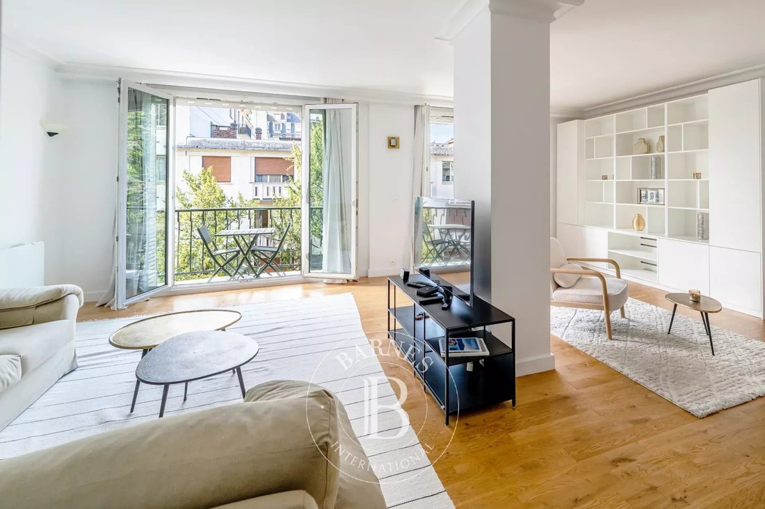 Apartment in Saint James-Général Koenig, Neuilly-sur-Seine, France 2 - 18055614
