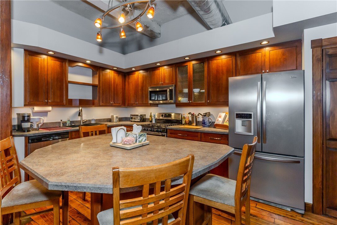 Condo in Central Falls, Rhode Island, United States 4 - 18056819