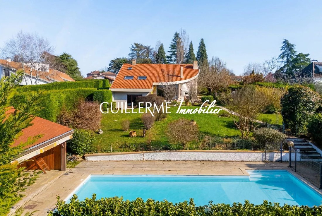 House in Dardilly, Auvergne-Rhône-Alpes, France 1 - 18055594