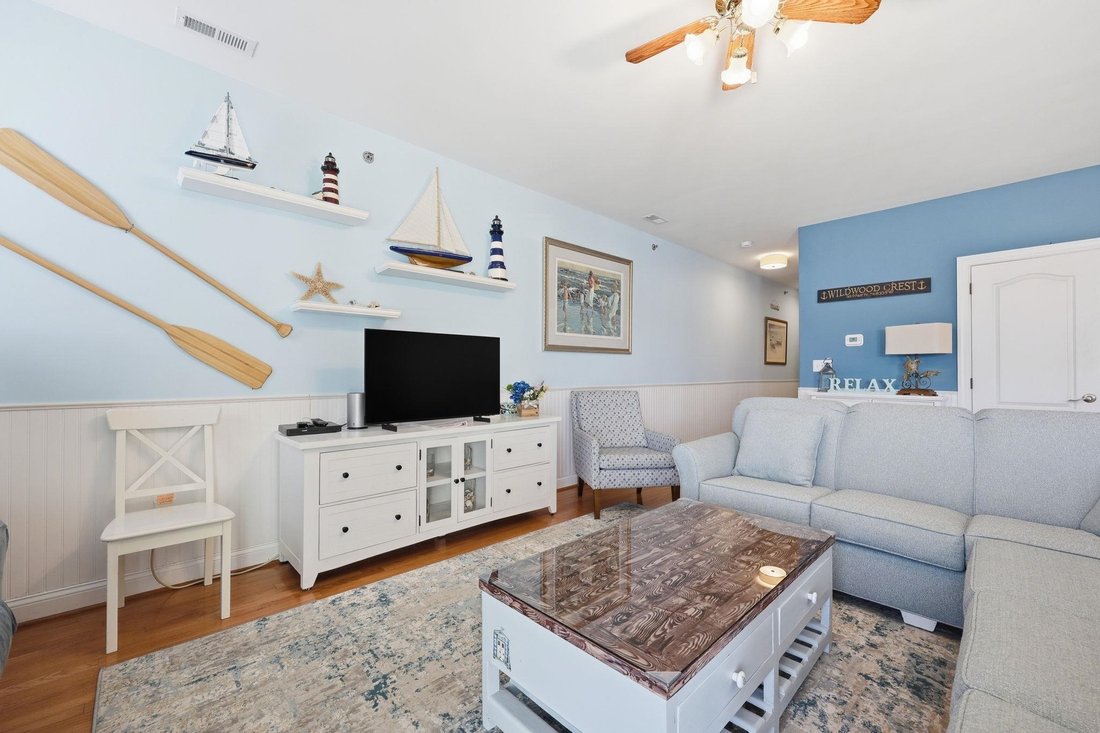 Condo in Wildwood, New Jersey, United States 5 - 18057834