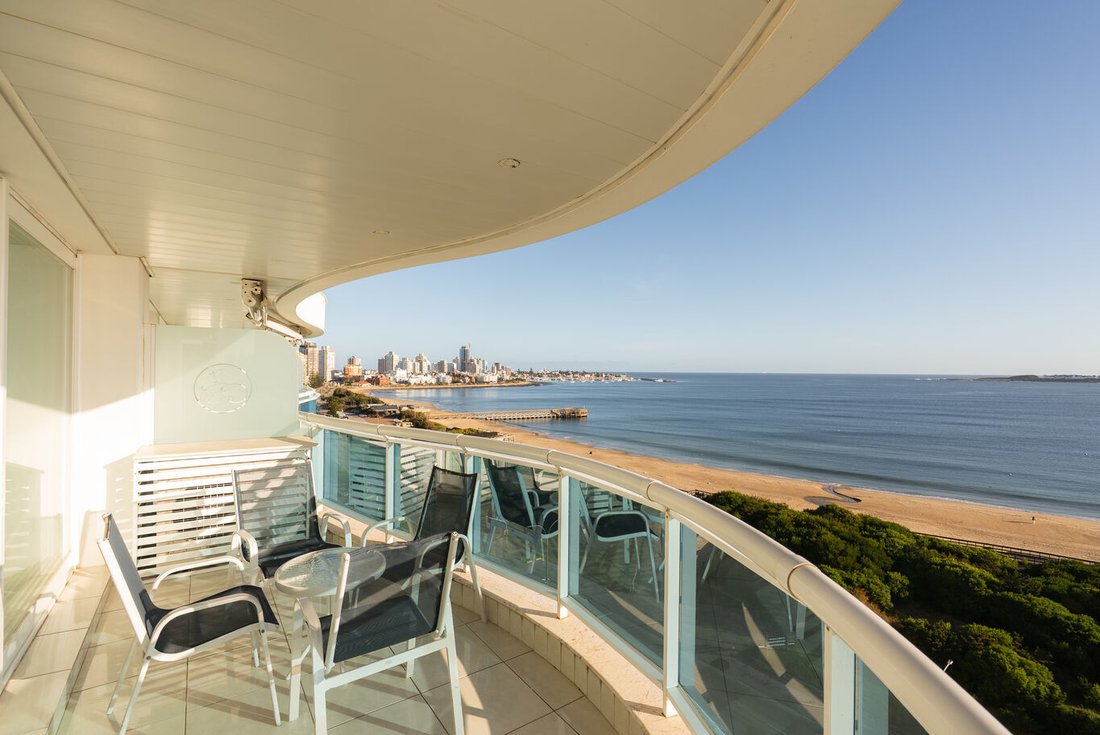 Apartment in Punta del Este, Uruguay 3 - 18054900