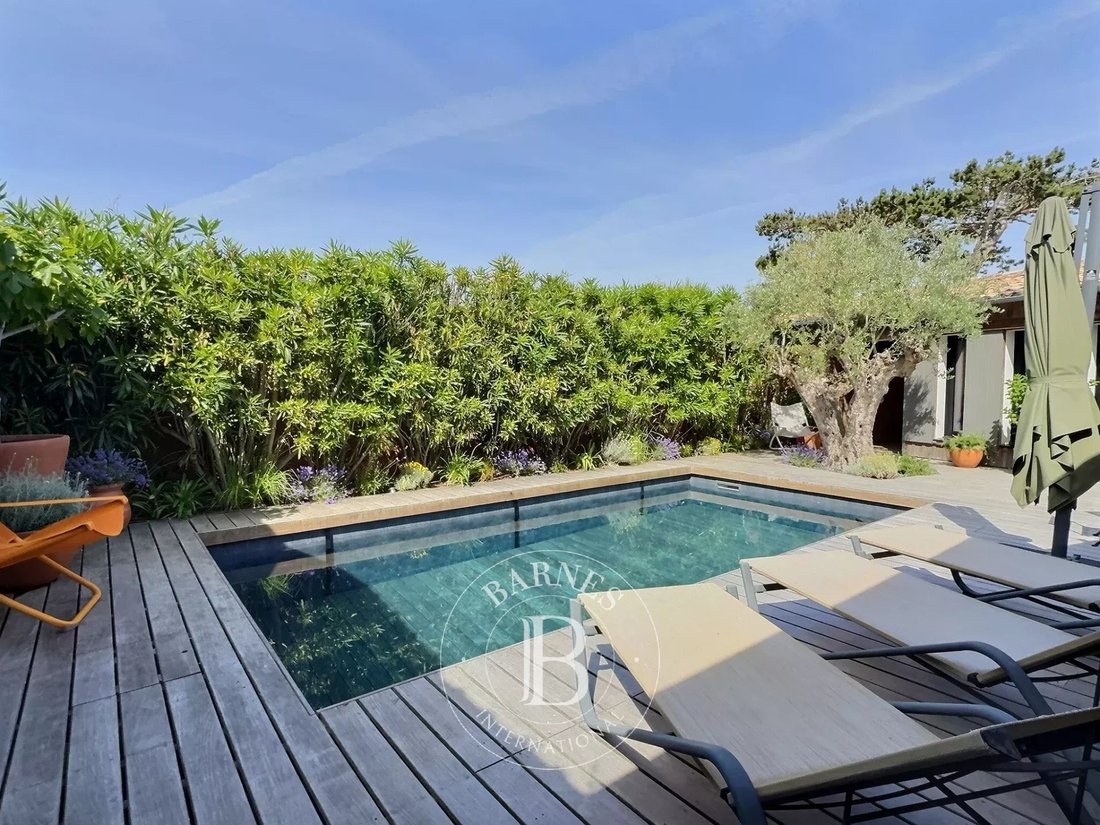 House in Le Bois-Plage-en-Ré, Nouvelle-Aquitaine, France 3 - 18055523