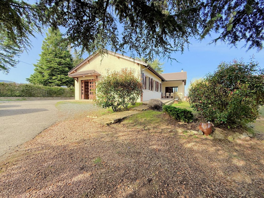 House in Vaugneray, Auvergne-Rhône-Alpes, France 1 - 18059969