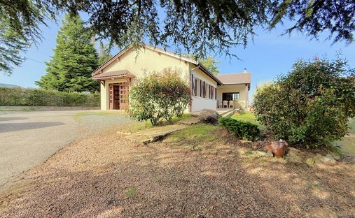 House in Vaugneray, Auvergne-Rhône-Alpes, France 1