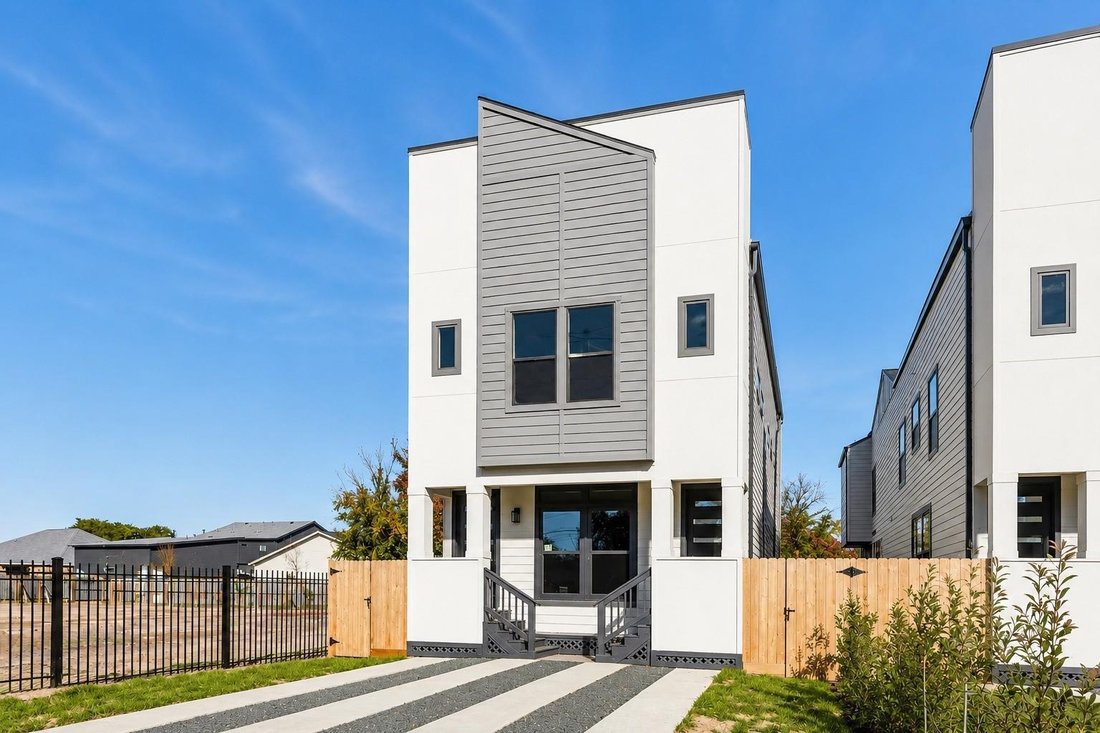Houston, Texas, United States 2 - 18057216