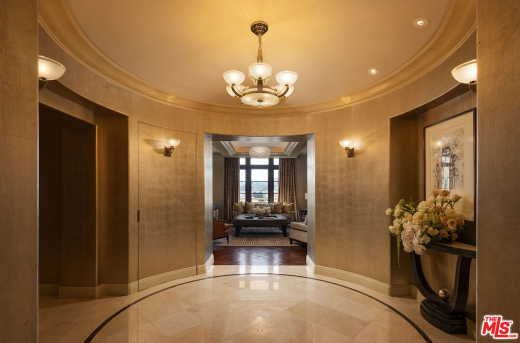 Condo in Beverly Hills, California, United States 2 - 18058474