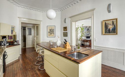 Apartamento en Centre Ville, Nantes, Francia 1