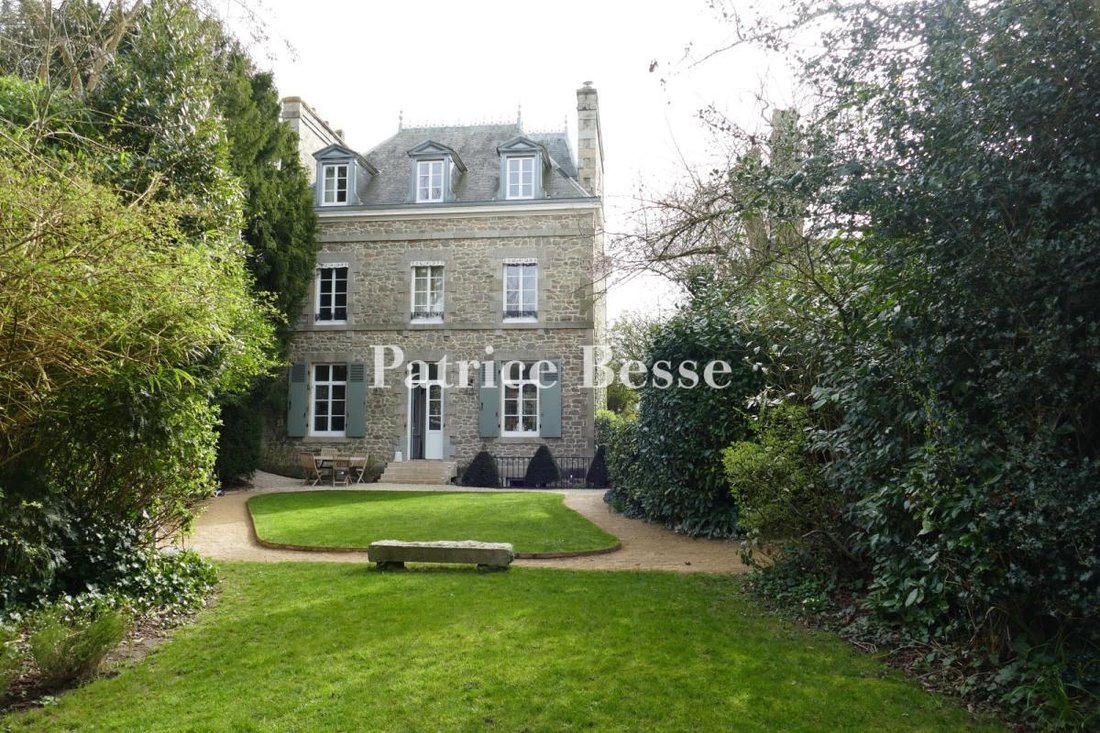 House in Dinan, Brittany, France 1 - 17391378