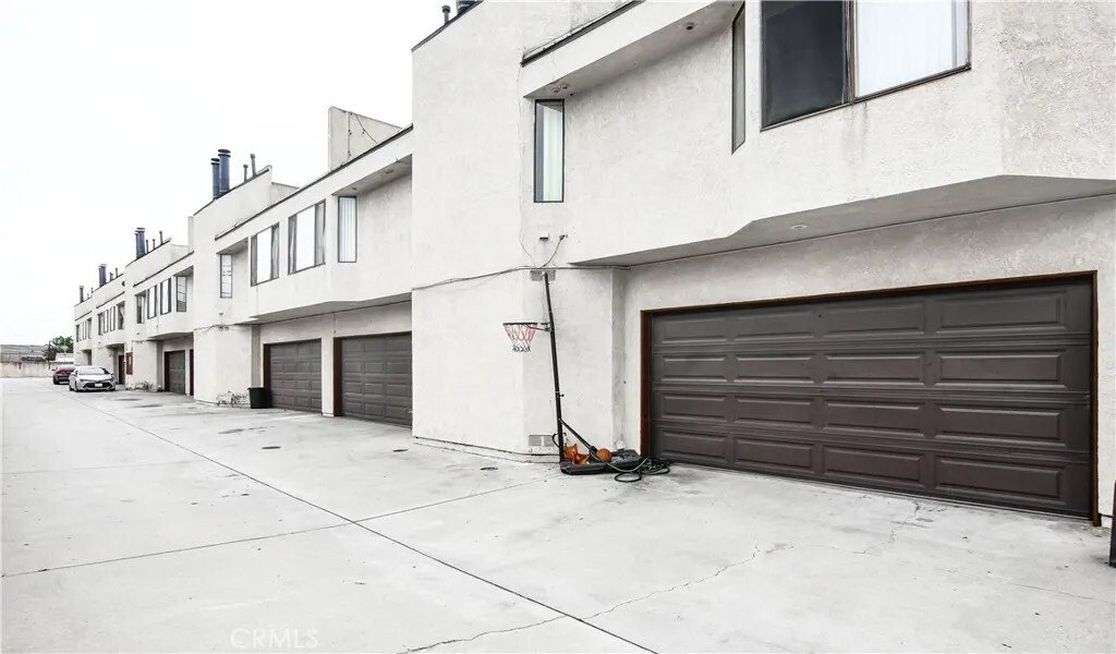 Bellflower, California, United States 3 - 18057666