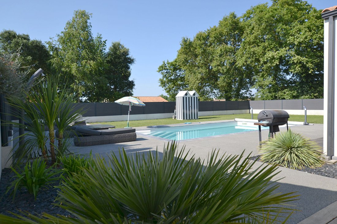 Villa in La Chapelle-Achard, Les Achards, France 3 - 18059226