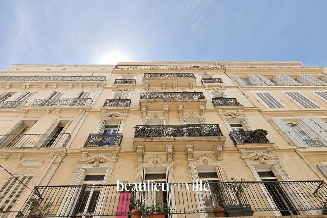 Apartment in Aguillon, Toulon, France 1 - 18058355