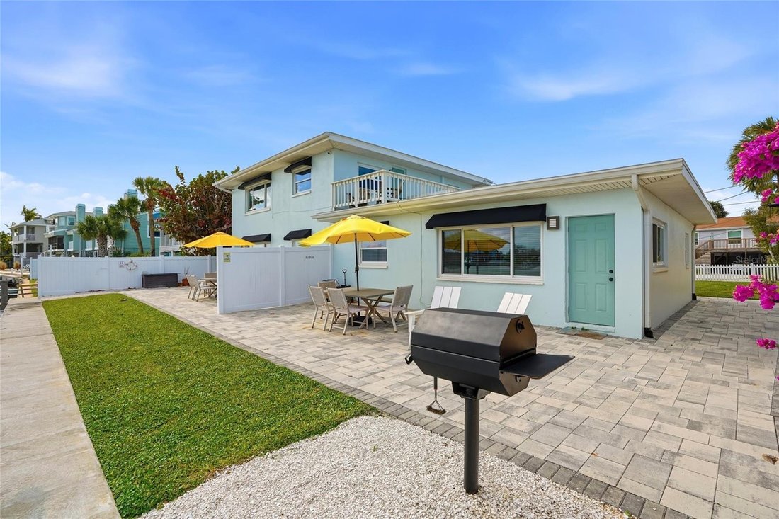 House in Indian Shores, Florida, United States 3 - 18056705