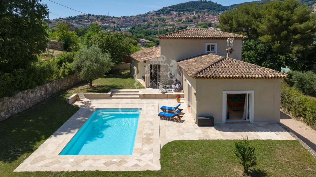 House in Grasse, Provence-Alpes-Côte d'Azur, France 1 - 18055615
