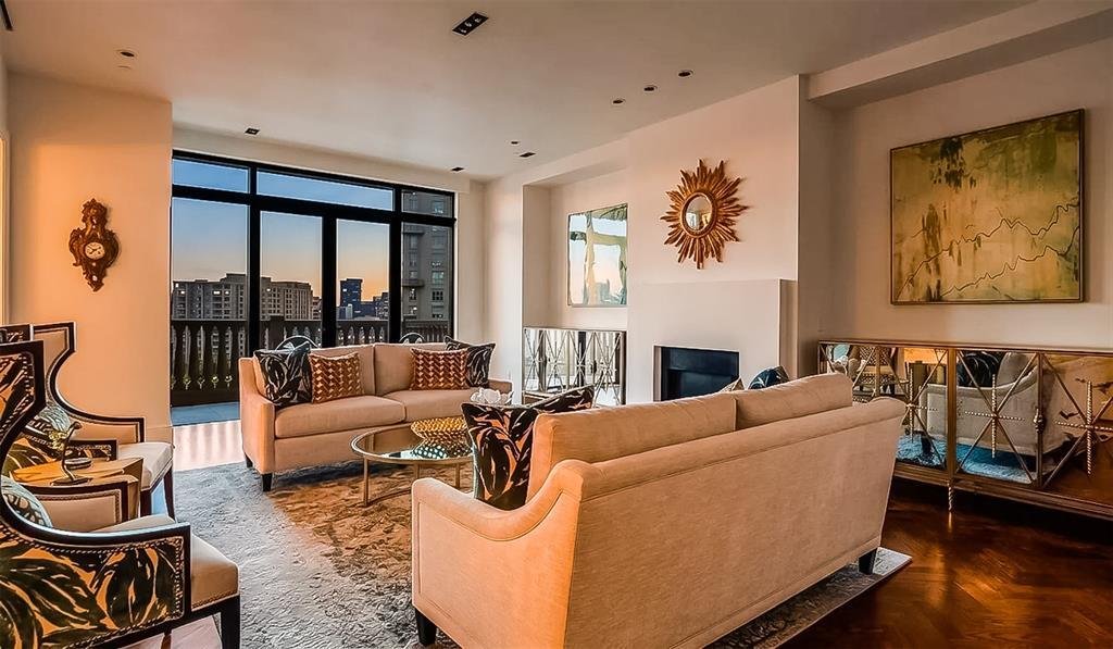 Condo in Dallas, Texas, United States 4 - 18057449