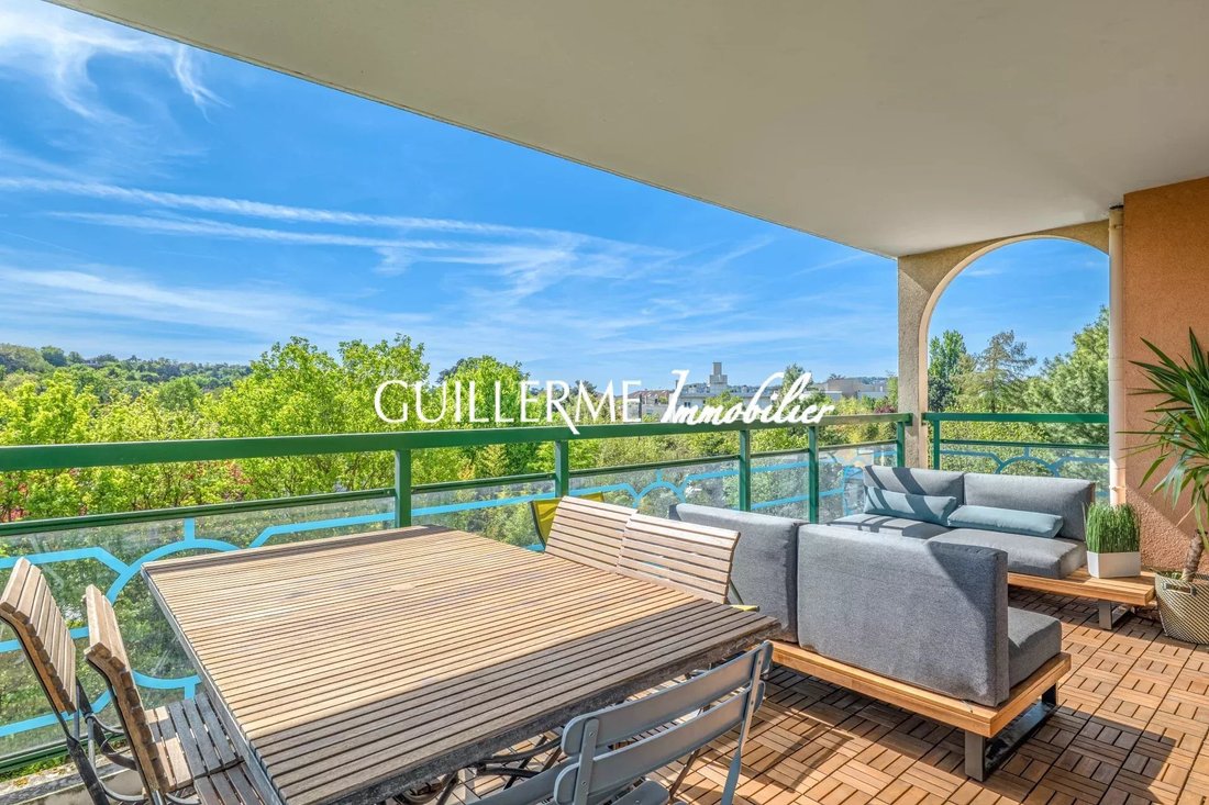 Apartment in Tassin le Bourg, Tassin-la-Demi-Lune, France 3 - 18059154