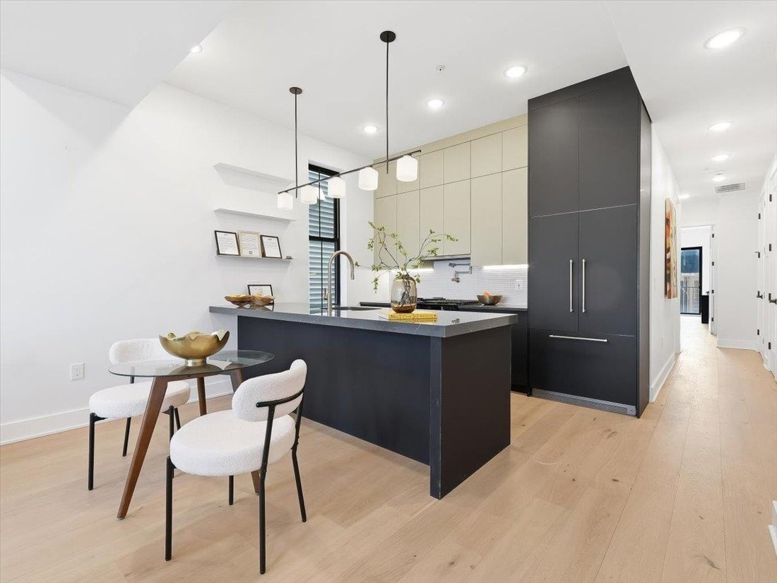 Condo in Jersey City, New Jersey, United States 5 - 18055428