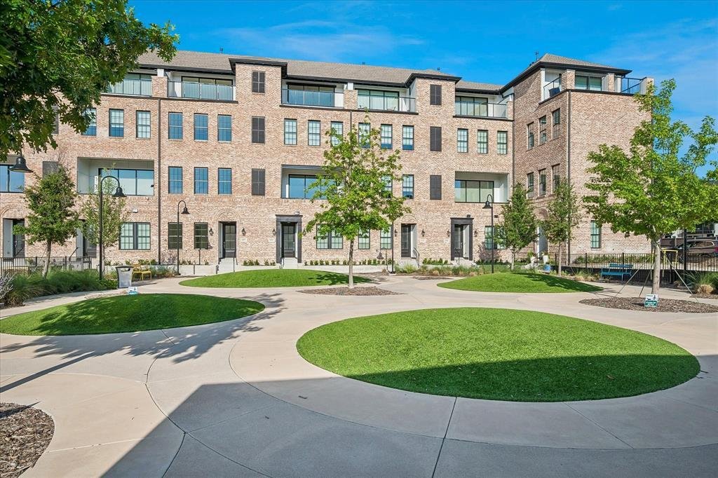 House in Addison, Texas, United States 2 - 18057476