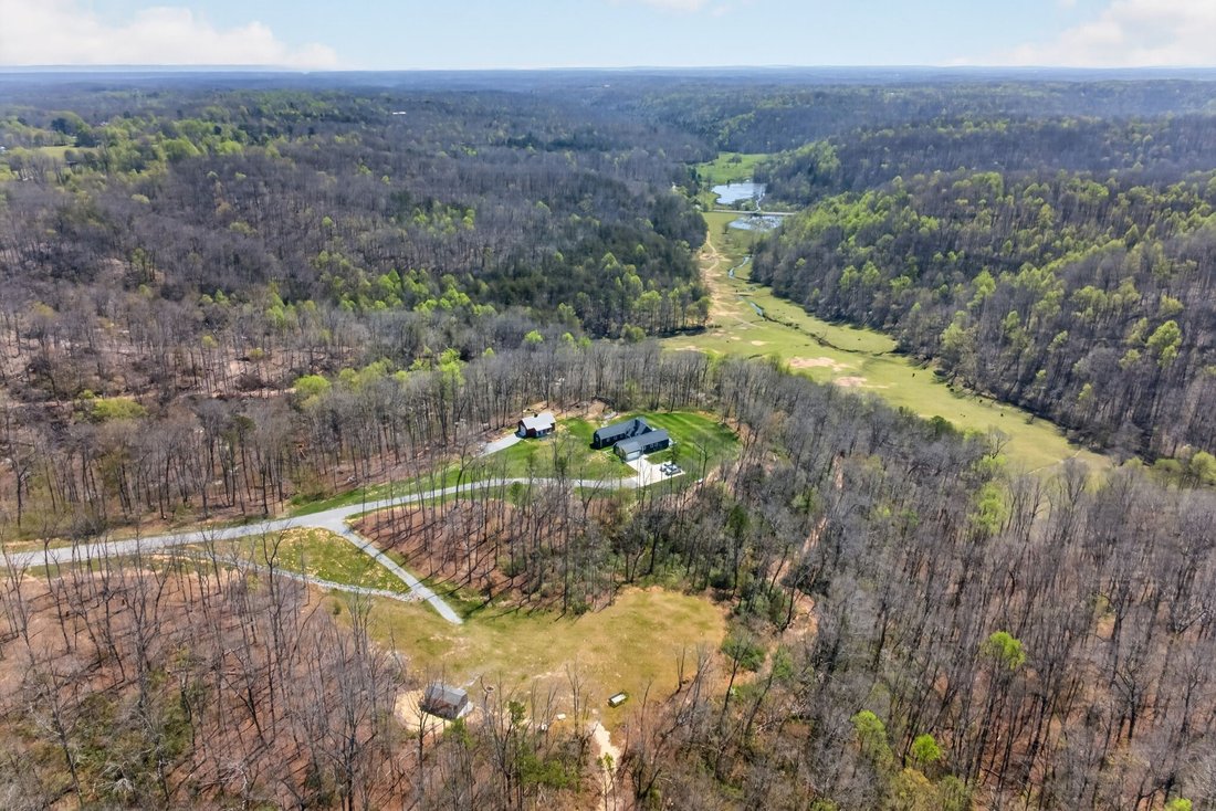 House in Crawford, Tennessee, United States 2 - 18057854