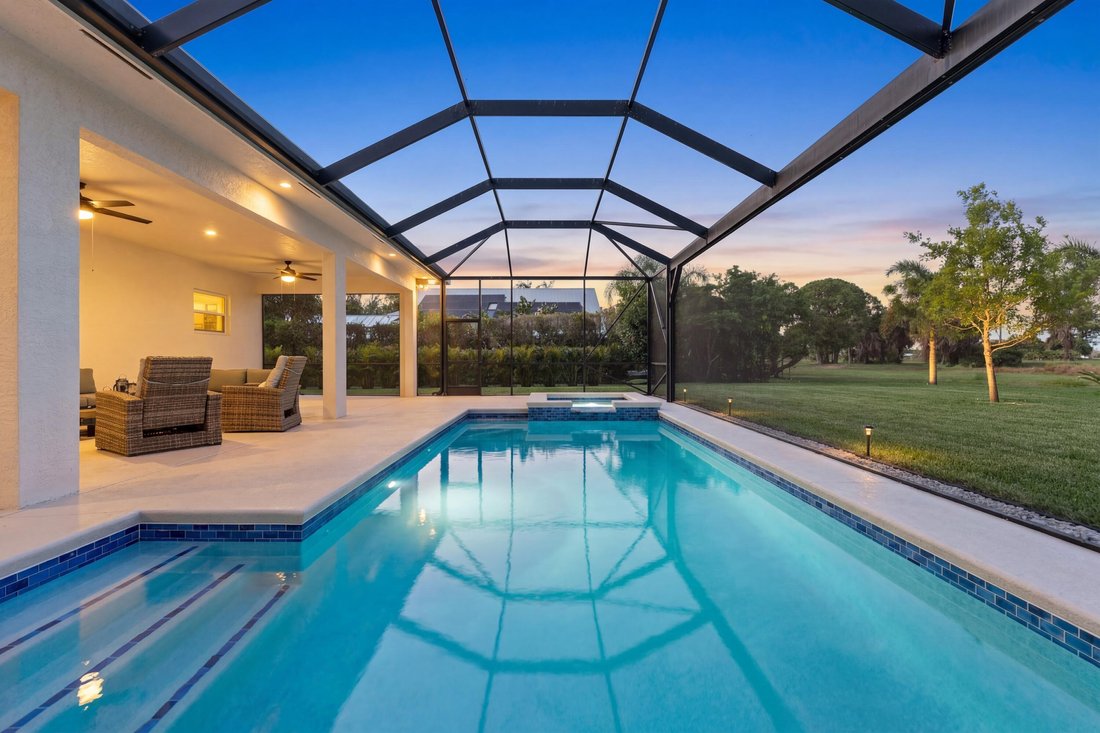 House in Port St. Lucie, Florida, United States 2 - 18057078