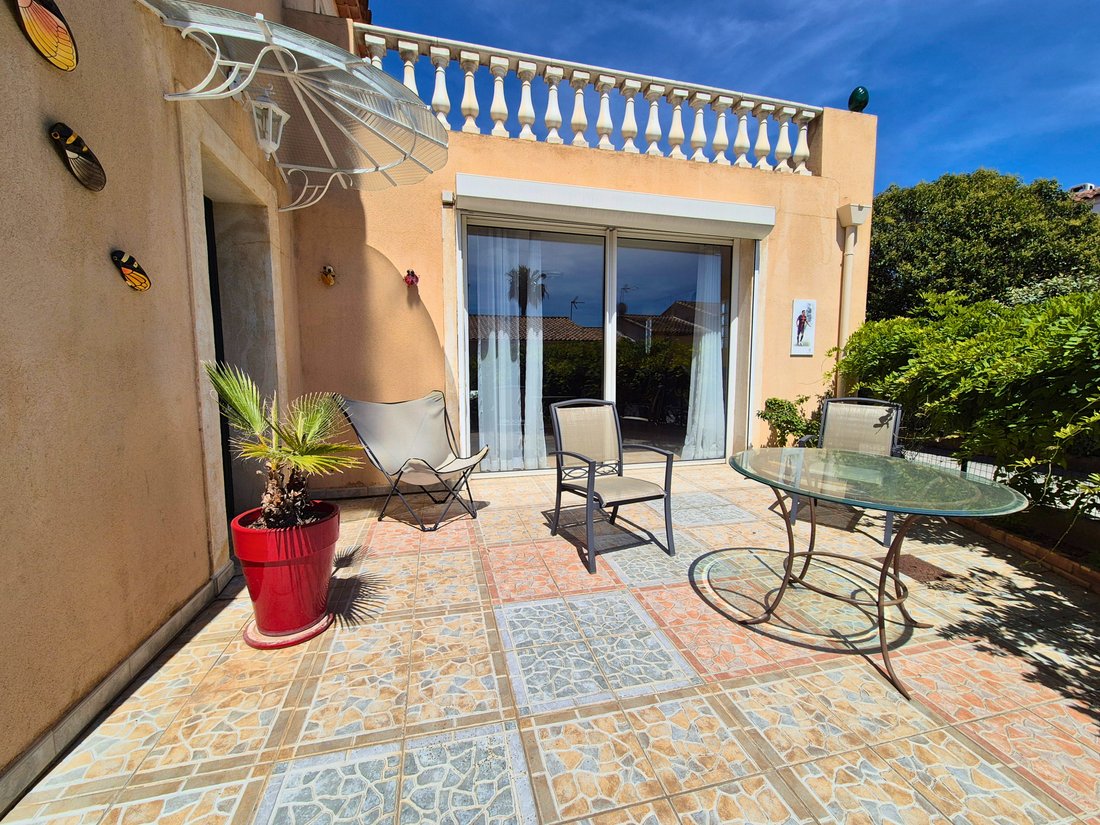 House in Hyeres, Provence-Alpes-Côte d'Azur, France 3 - 18055179