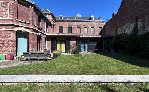 House in Saint-Quentin, Hauts-de-France, France 1
