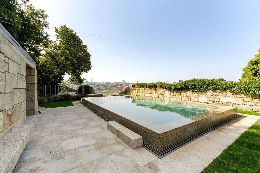 Apartment in Cedofeita, Santo Ildefonso, Se, Miragaia, Sao Nicolau e Vitoria, Porto District, Portugal 3 - 18059057