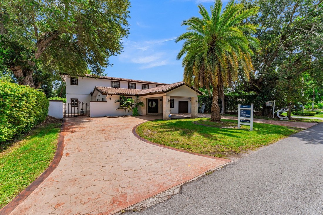 House in Miami, Florida, United States 2 - 18056250