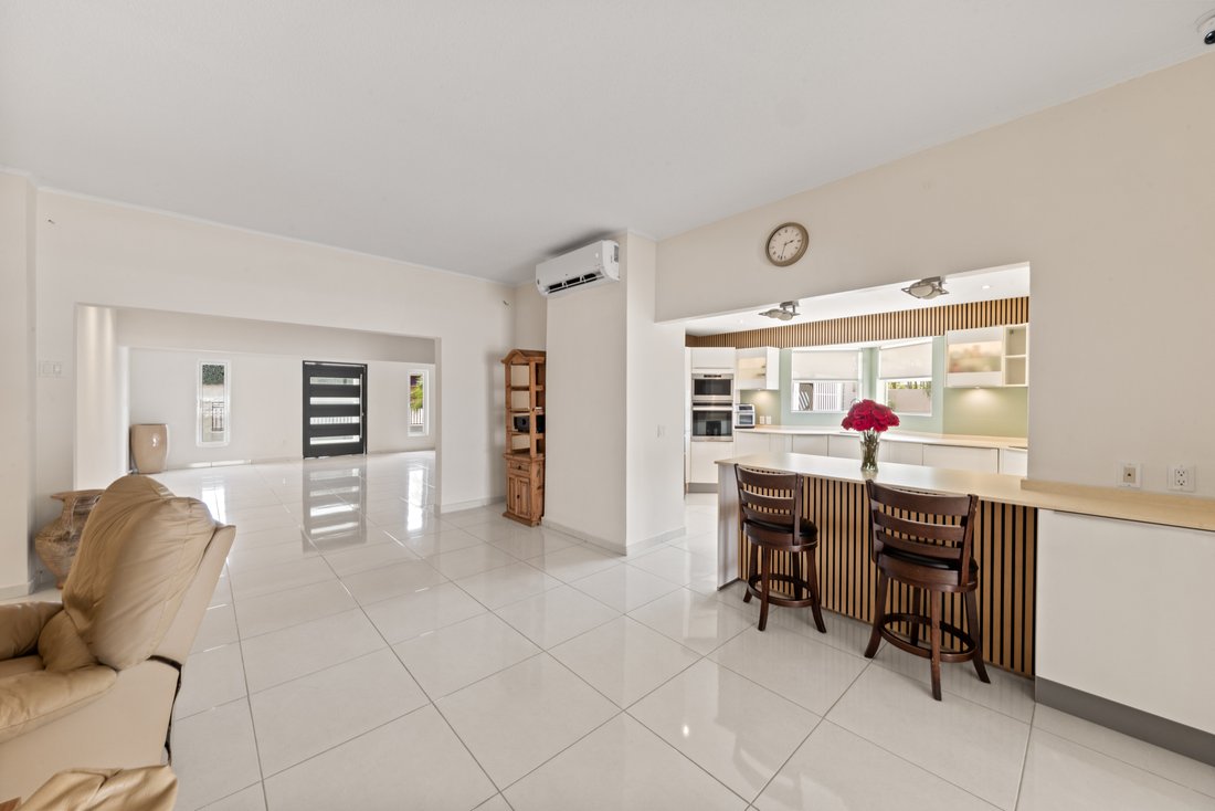 Villa in Willemstad, Curaçao, Curaçao 2 - 18054969