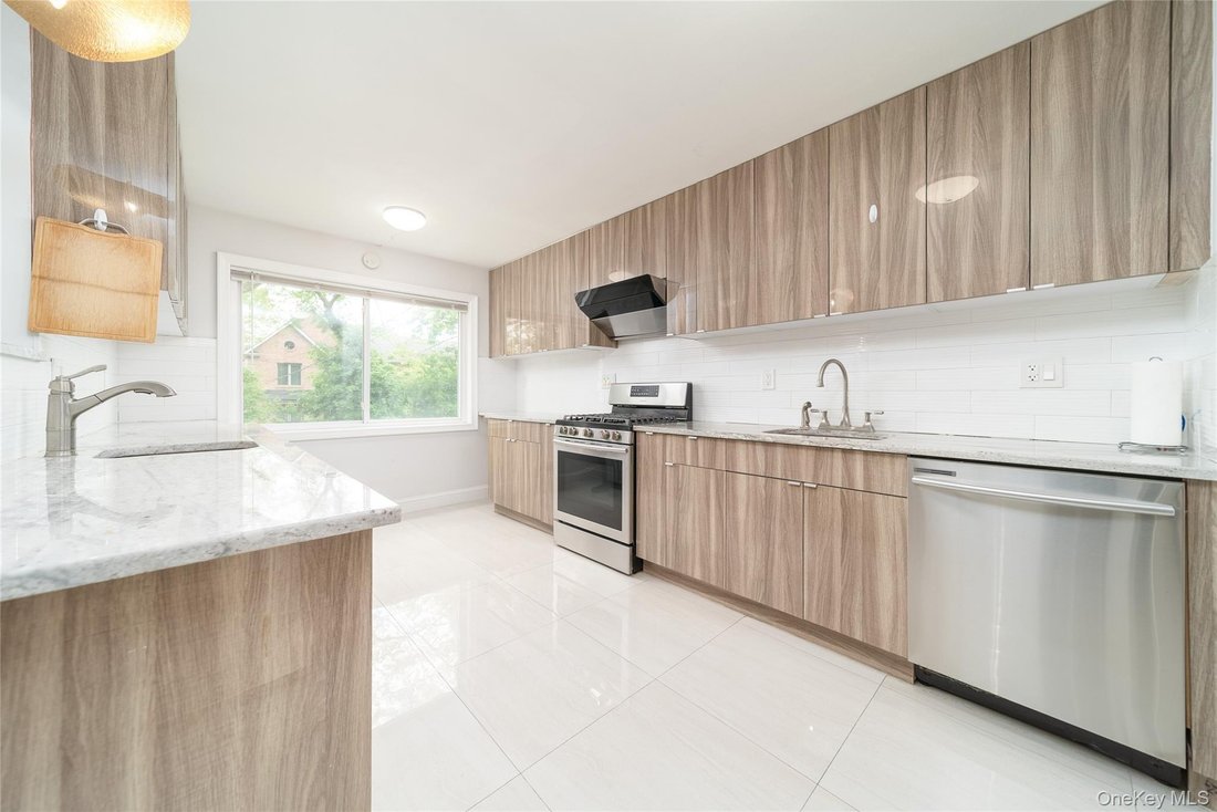House in Great Neck, New York, United States 3 - 18058387