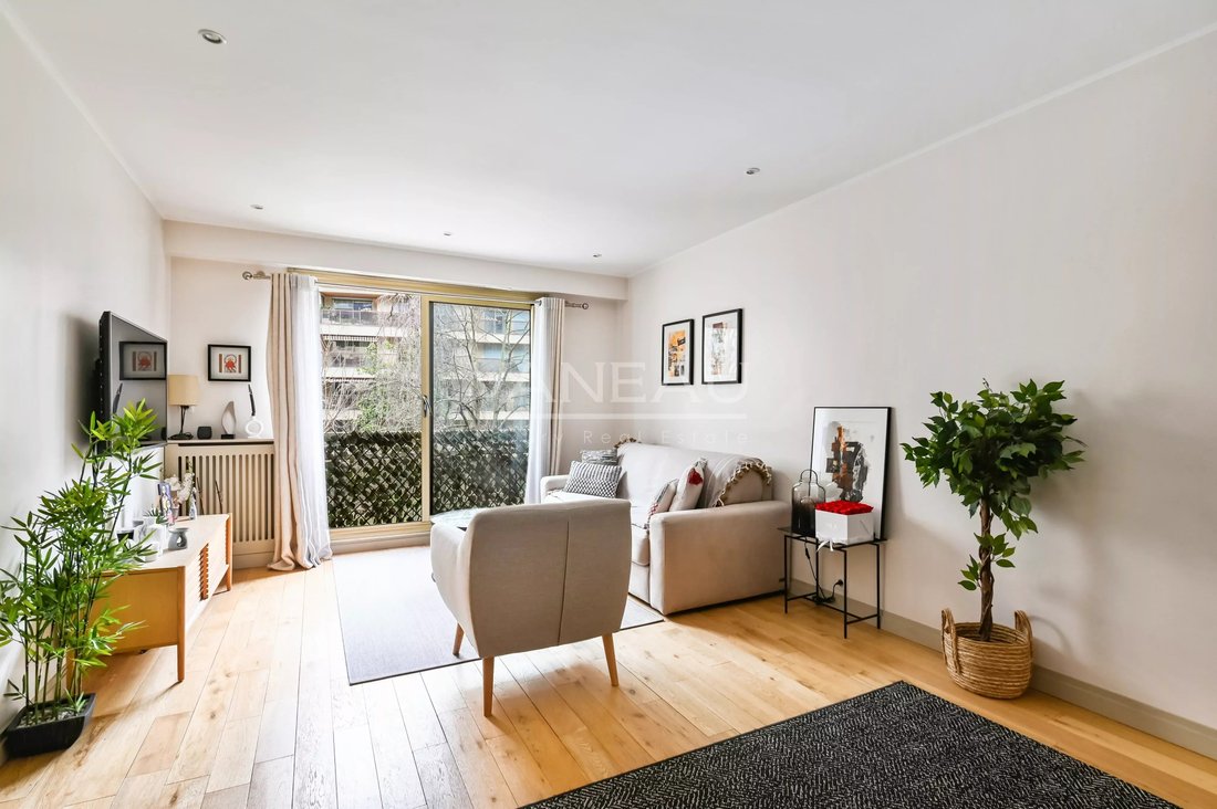 Apartment in La Plaine des Sablons, Neuilly-sur-Seine, France 3 - 18055530
