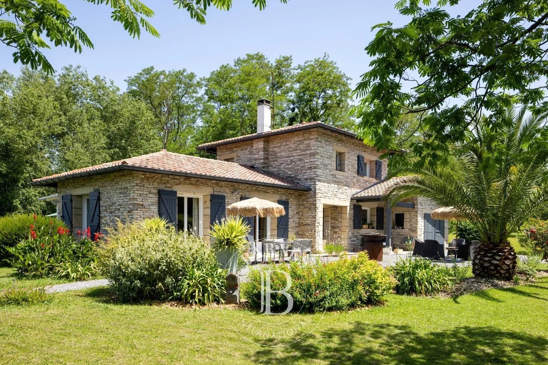 House in France 2 - 18055662